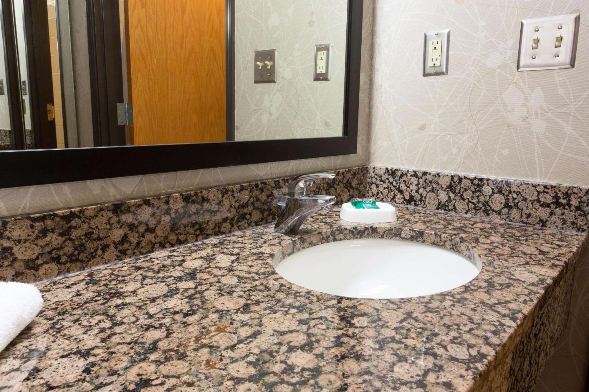 Drury Inn & Suites San Antonio North Stone Oak מראה חיצוני תמונה
